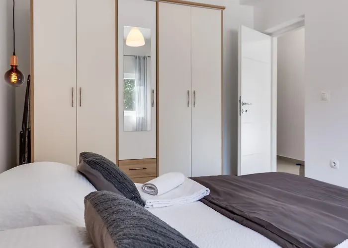 Branka By Interhome * Pridraga