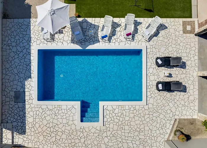Branka By Interhome