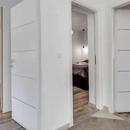 Branka By Interhome *