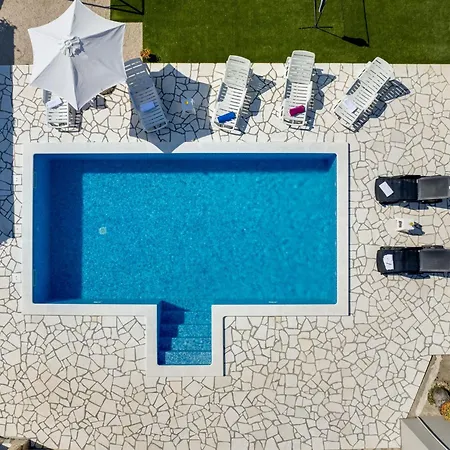 Branka By Interhome