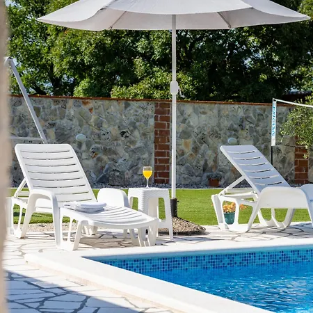 Branka By Interhome * Pridraga