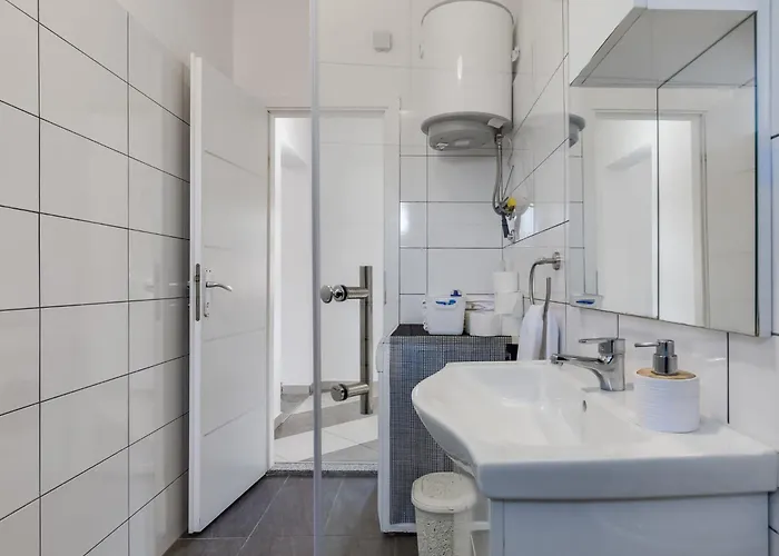 Branka By Interhome Pridraga